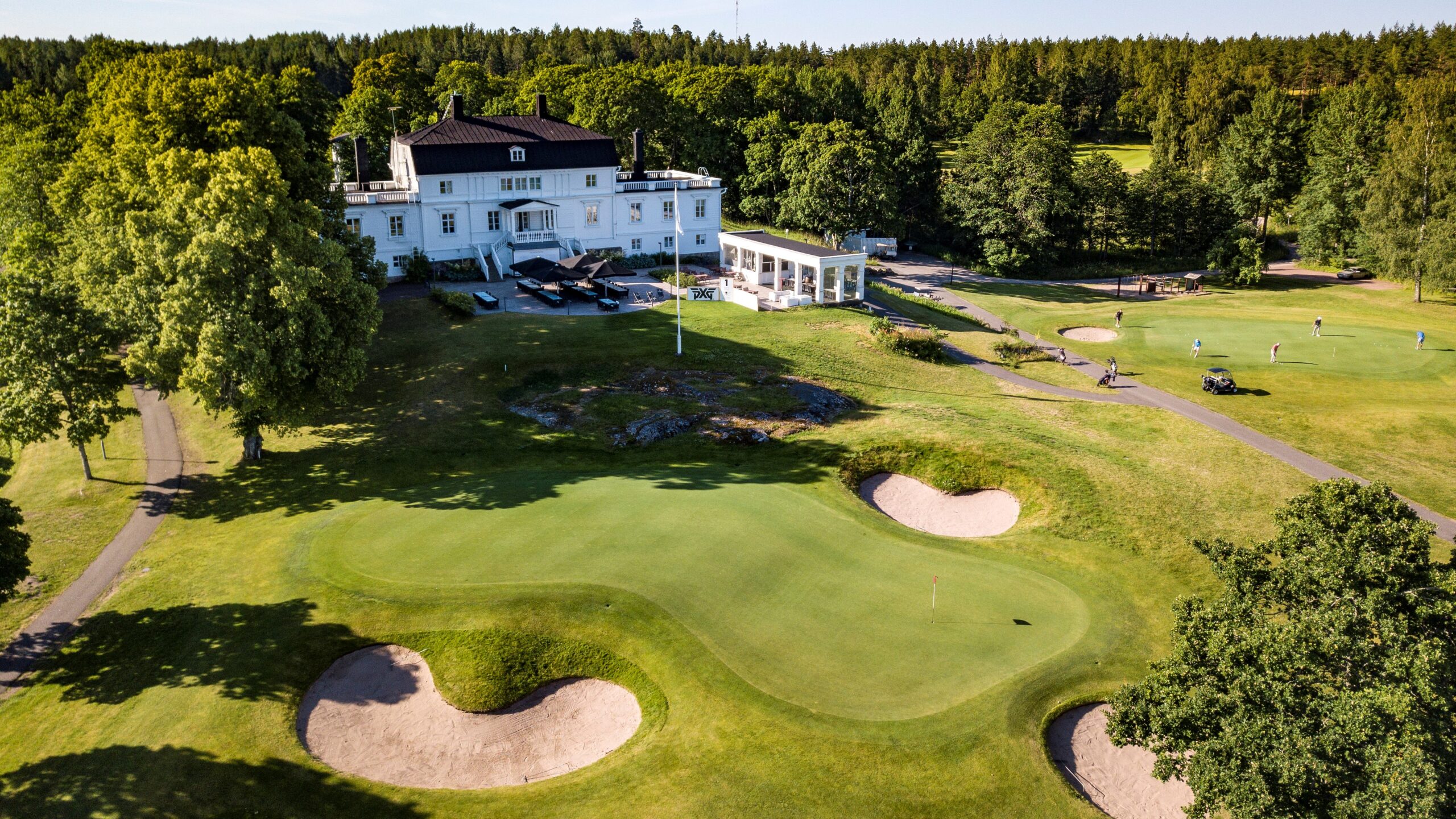 Yksi Suomen parhaista golfkeskuksista